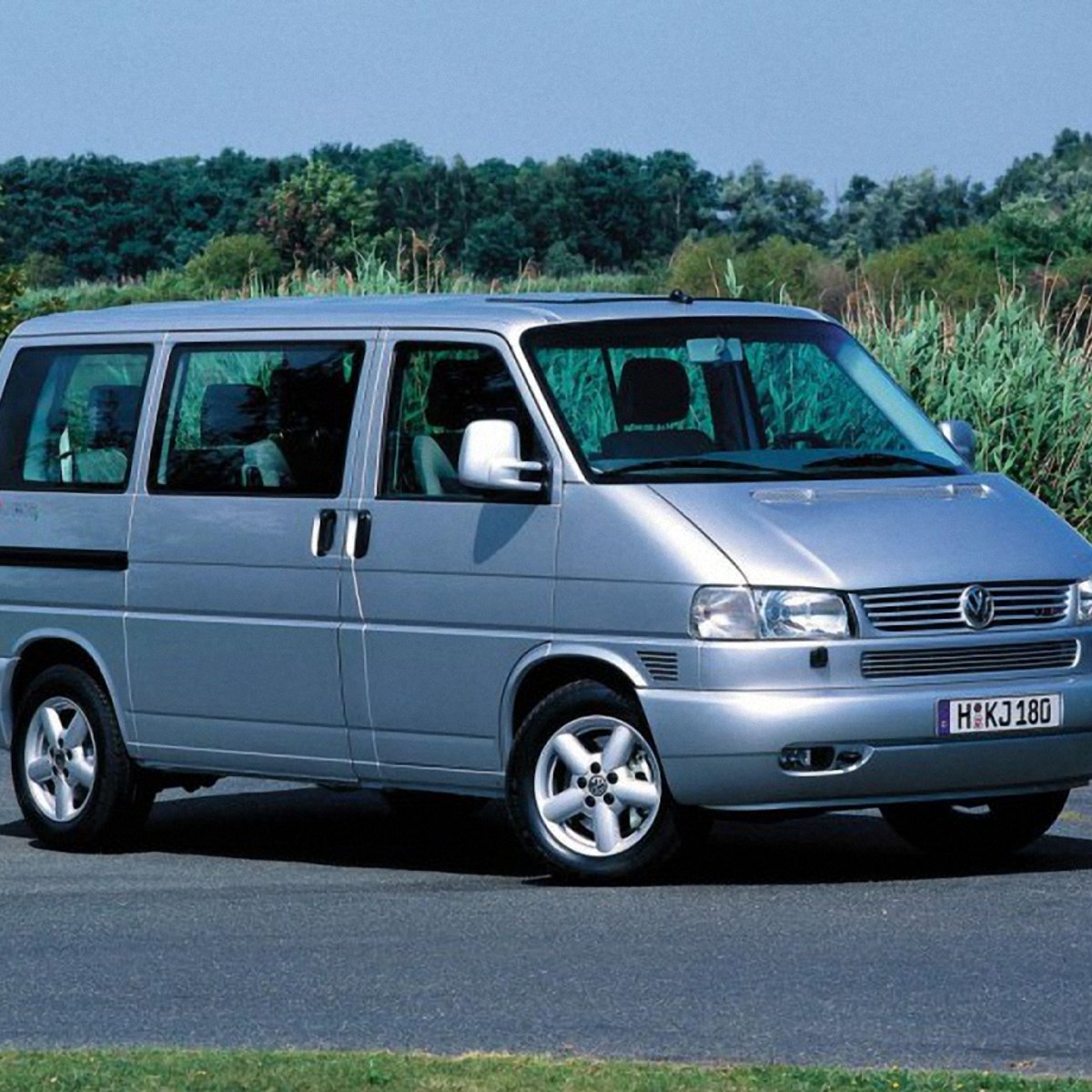 Volkswagen T4 на еврономерах в Украине - цена и характеристики