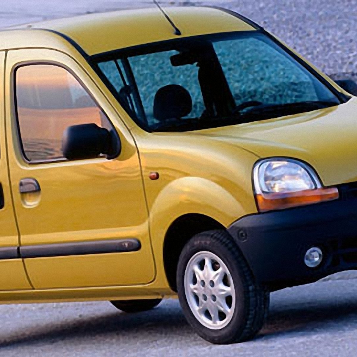 Renault Kangoo на еврономерах - цена, характеристики, фото