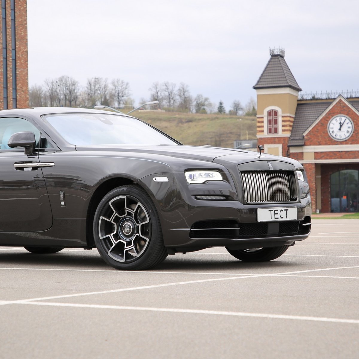 Тест-драйв Rolls-Royce Wraith Black Badge: сверхкомфортный спорткар