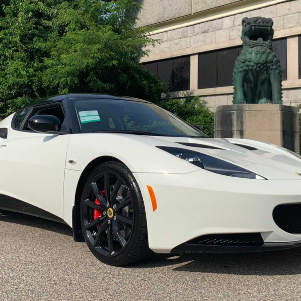 Новый Lotus Evora 2013 года выпуска дождался своего покупателя в 2021