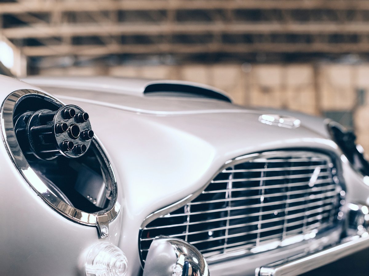 Aston Martin выпустил детский автомобиль с пулеметами стоимостью 3,2 миллиона гривен: новости и обзоры