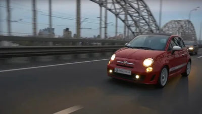 Тюнінг-ательє зробило з легендарного авто Fiat 500 справжню запальничку