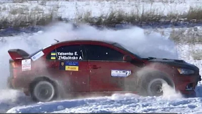 "Автомобільна завірюха": як відбувалось зимове ралі в Дніпрі