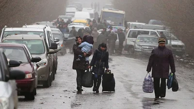 На Донбассе застряло огромное количество машин