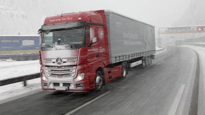 На юге Украины ограничат движение транспорта из-за непогоды