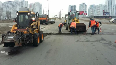 "Киевавтодор" сконфузился из-за ошибки в объявлении: фотофакт