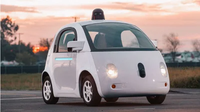 Крупнейший город ОАЭ будут патрулировать беспилотные автомобили