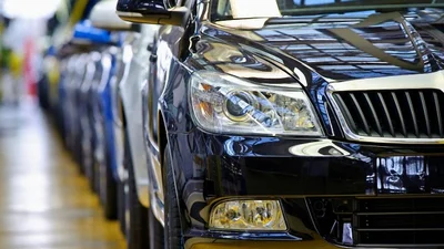 Украинцы резко разбогатели: сколько новеньких авто уже успели приобрести