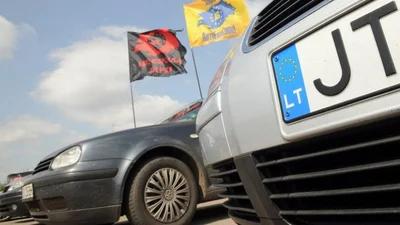 Аваков заявив про небезпечність авто на "євробляхах"