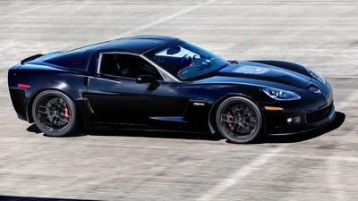 Электрический Chevrolet Corvette разогнался до рекордной скорости: Видео