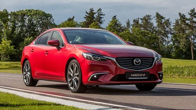 Тест-драйв Mazda6: Знайома в червоному