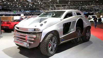 Sbarro 4x4+2: жахливий дизайн та два запасних колеса