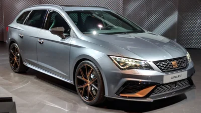 Універсал з 300 "конями" під капотом: Seat Leon Cupra ST R