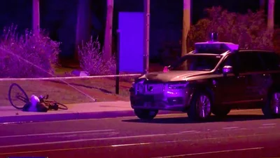 Таксі з автопілотом насмерть збило велосипедиста. Фото