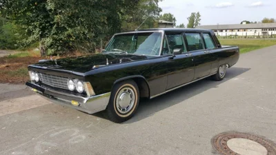 На продаж виставлено "ЗіЛ" за мільйон євро