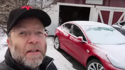 Tesla Model 3 проти 3-градусного морозу. Відео