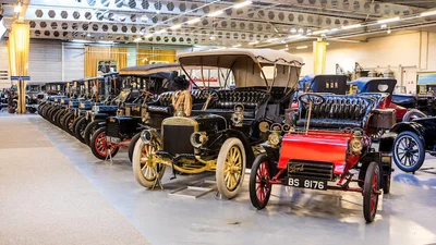 З молотка пустять музей з найбільшою колекцією класичних Ford у світі