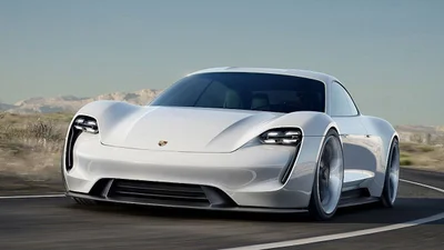 Porsche за півроку продав більше машин, ніж Lamborghini за всю свою історію