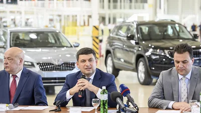 Гройсман зацікавився заводом "Єврокар"