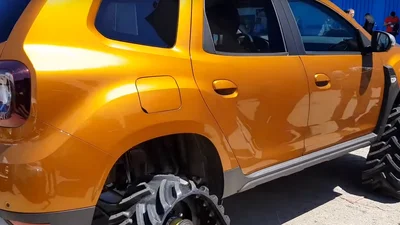 Румуни показали гусенечний Duster на відео