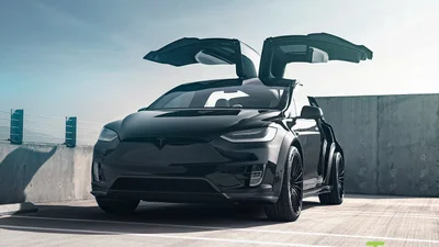 Tesla Model X з тюнінгом виглядає як вершник апокаліпсису