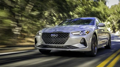 Hyundai показала новый Genesis G70 на роскошных фото