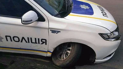 Украинская полиция убегает от блогеров: Видео