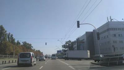 На столичному проспекті Перемоги встановили світлофори