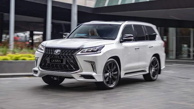 Новий Lexus LX 570 S шокував цінником у 120 тисяч доларів