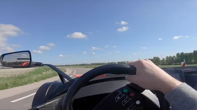 Опиніться за кермом KTM X-Bow з цим POV-відео