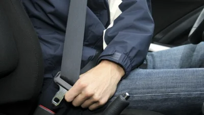 Лишь 23% украинских водителей пользуются ремнями: исследование