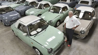 Колекціонер за 2 роки зібрав 900 японських машин