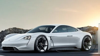 Porsche запускає у серійне виробництво електричний універсал 