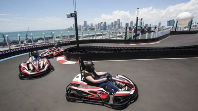 Відео: картодром на круїзному лайнері