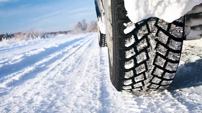 Почему нельзя ставить зимнюю резину только на переднюю ось: видео