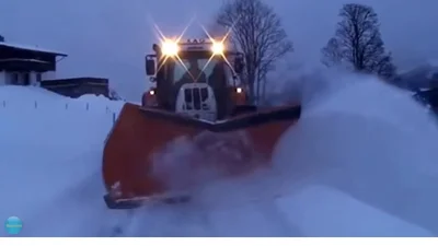 Как чистят дороги в Норвегии: видео