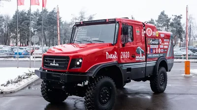 Белорусы показали грузовик для Дакар-2019