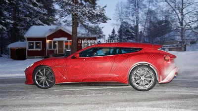 Ось як виглядає вживу новий універсал Aston Martin