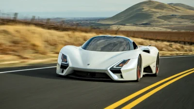 1750-сильний SSC Tuatara звучить, як розгніваний тиранозавр Рекс