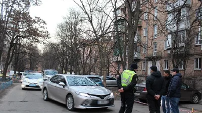 У чиновника "Укравтодора" угнали дорогой автомобиль