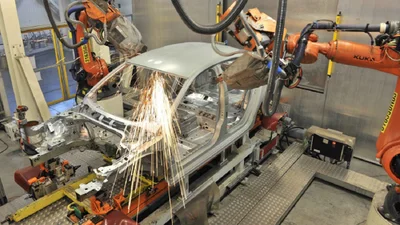 Volkswagen відмовився від російського автозаводу через санкції