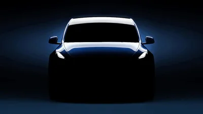 Tesla Model Y показалась на тизере перед премьерой 14 марта