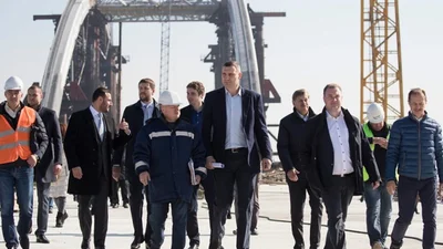 Кличко знову просить гроші на будівництво Подільського мосту