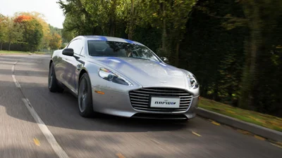 Джеймса Бонда пересадили на электрокар