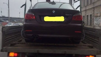 В Києві масово евакуюють автомобілі