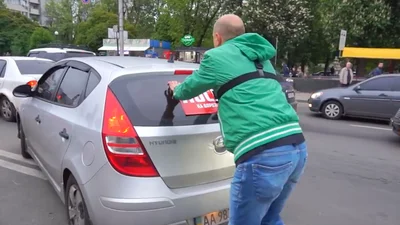 Чим кияни виправдовують їзду по зустрічній смузі