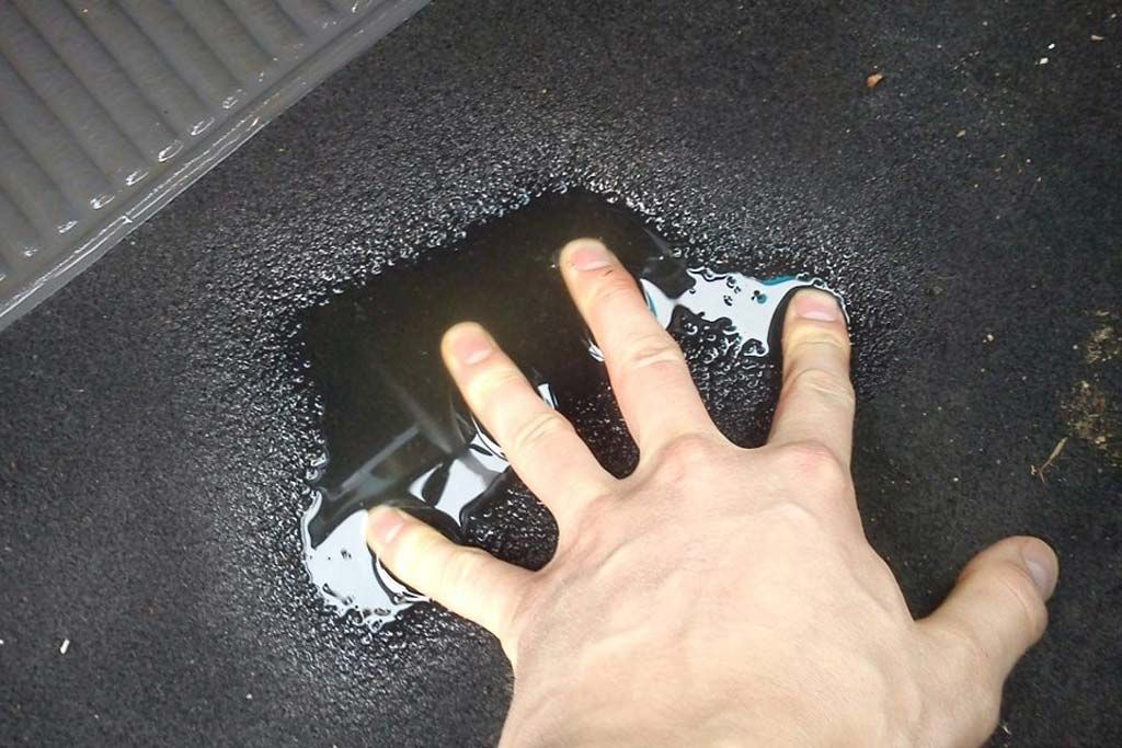 Как просушить пол в автомобиле