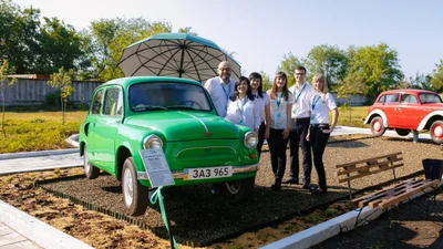 В Бахмуте открылся мини-музей ретроавтомобилей