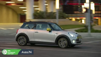Електричний MINI Cooper SE: десять років потому