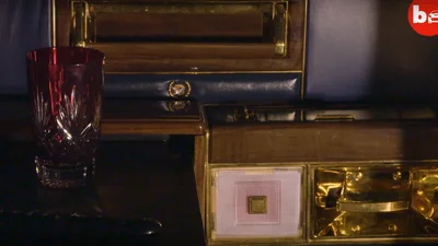 Президентський лімузин з позолотою всередині й зовні показали у детальному відео